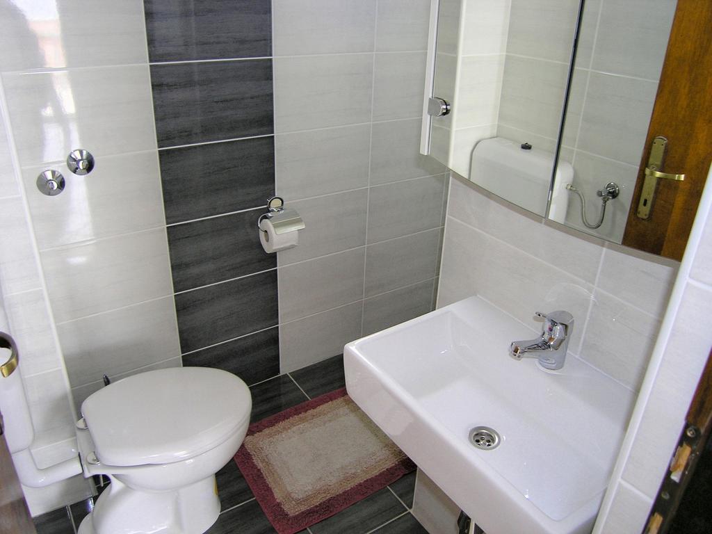 Apartments Sokolovic Krk Town Εξωτερικό φωτογραφία