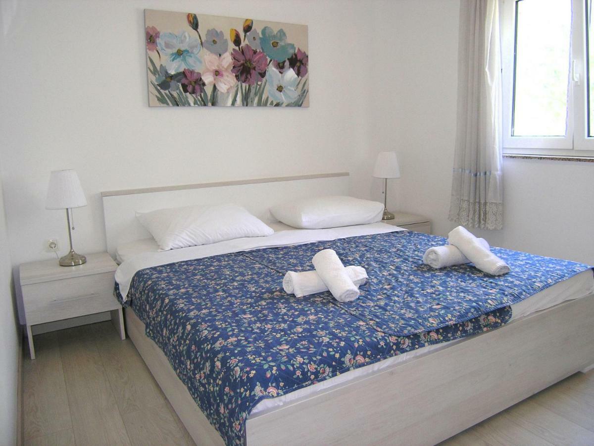 Apartments Sokolovic Krk Town Εξωτερικό φωτογραφία